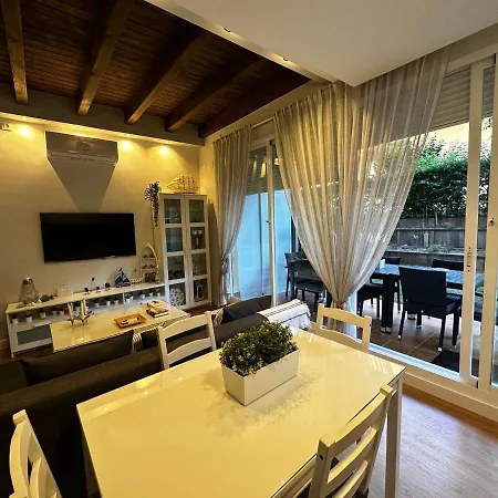 Lujo Recién Reformado Con Jardín - Caños De Meca - 50m Playa Apartamento *